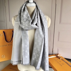 Louis Vuitton Scarf